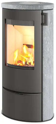 Lotus ronde houtkachel met groot glas, zwart stalen front en grijze zijbekleding voor sfeervolle en efficiënte verwarming in huis